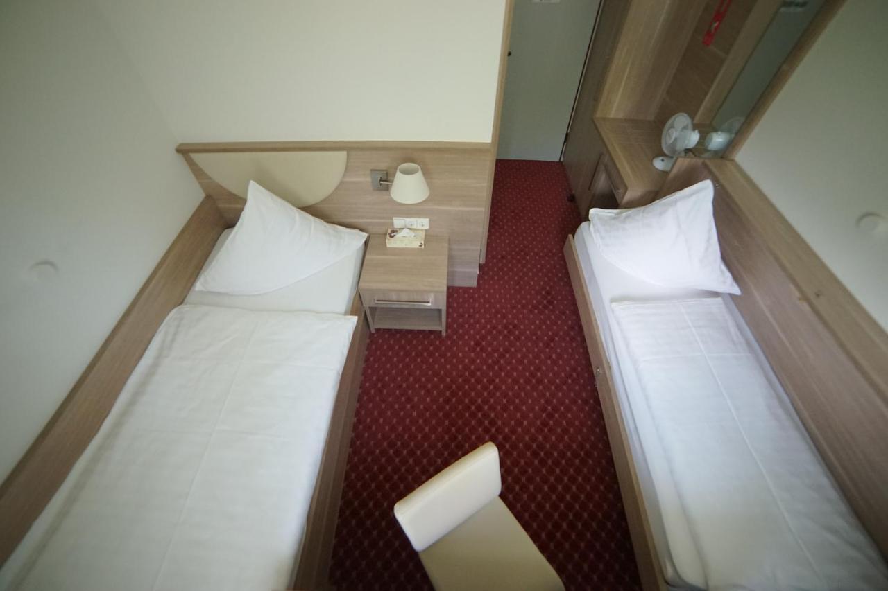 Aparthotel Wangener Landhaus Stuttgart Eksteriør bilde